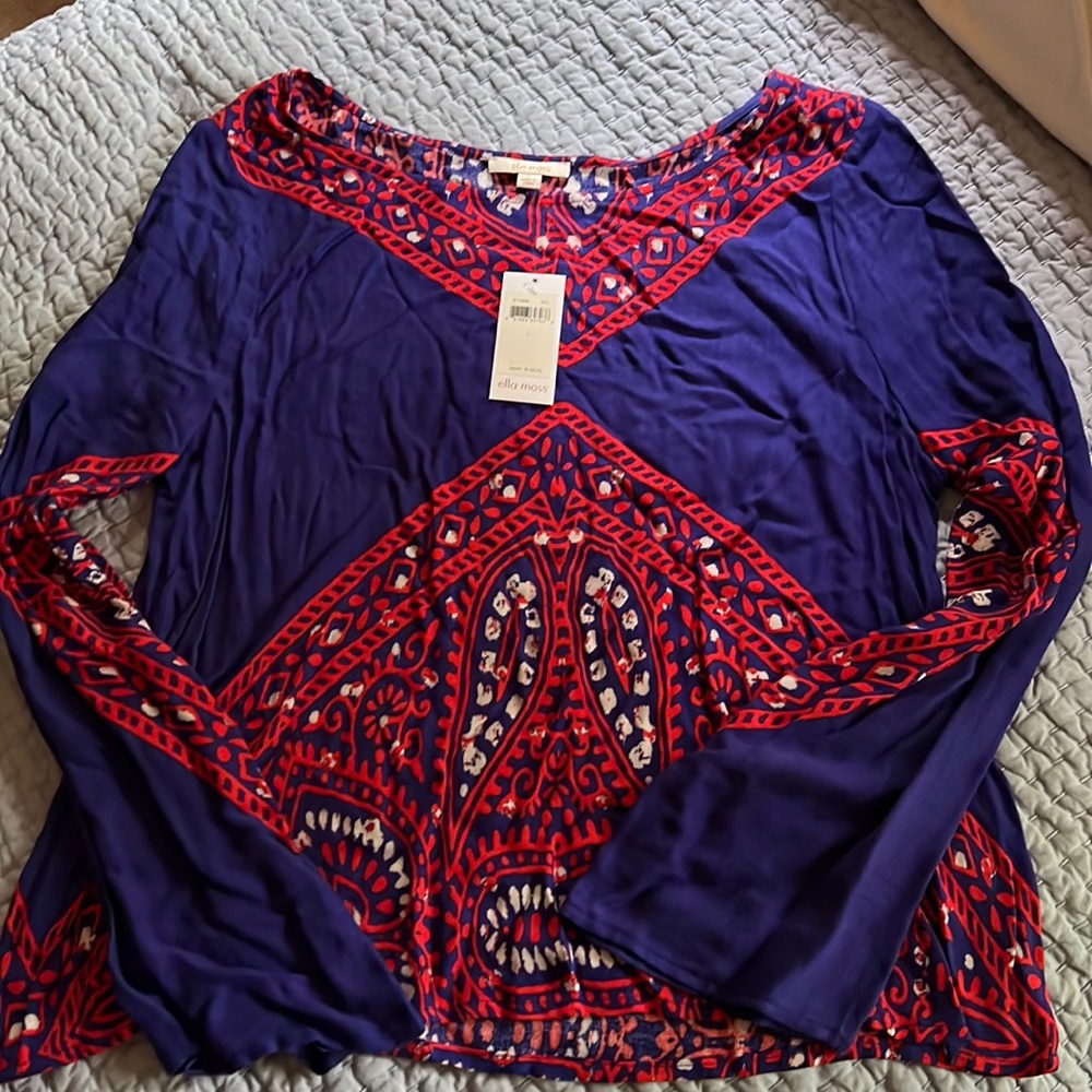 NWT ELLA MOSS TOP SIZE LARGE